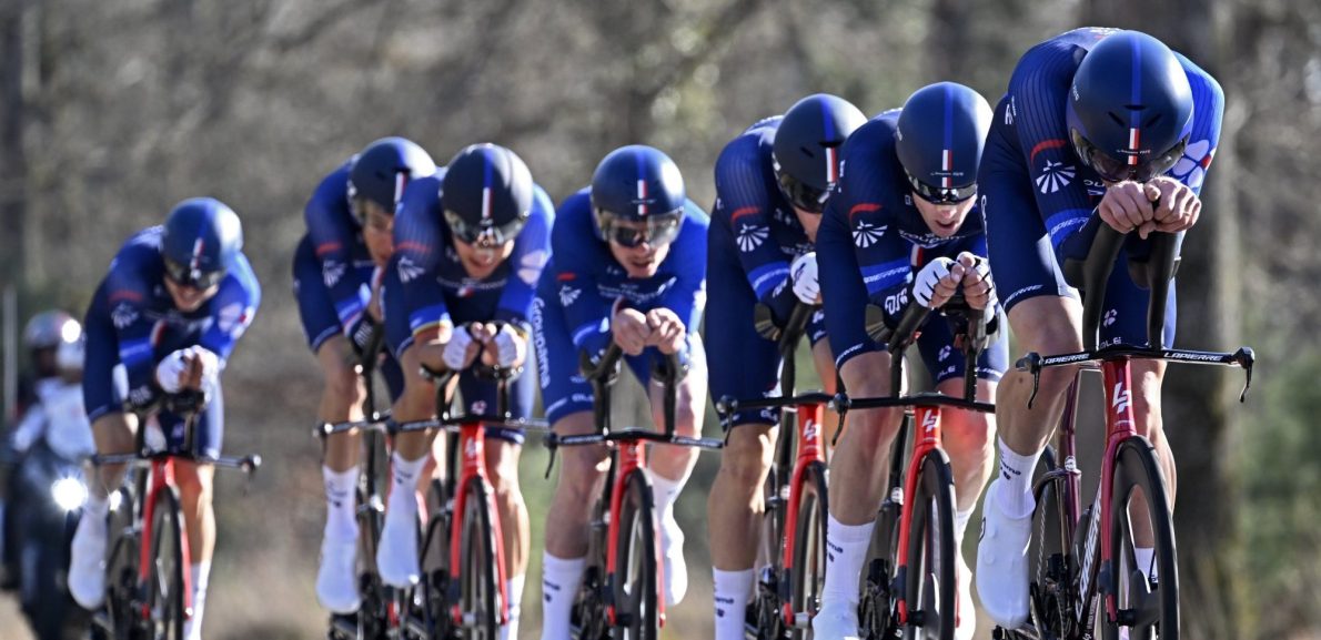 Groupama-FDJ ‘verrast’ in ploegentijdrit: “Iedereen heeft zijn steentje bijgedragen”