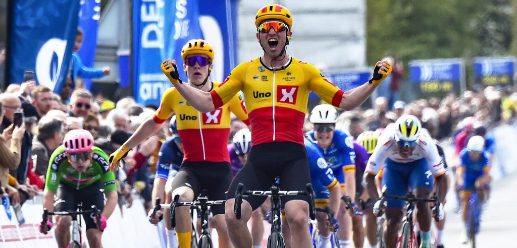 Erlend Blikra wint tweede rit Région Pays de la Loire Tour na technische finale