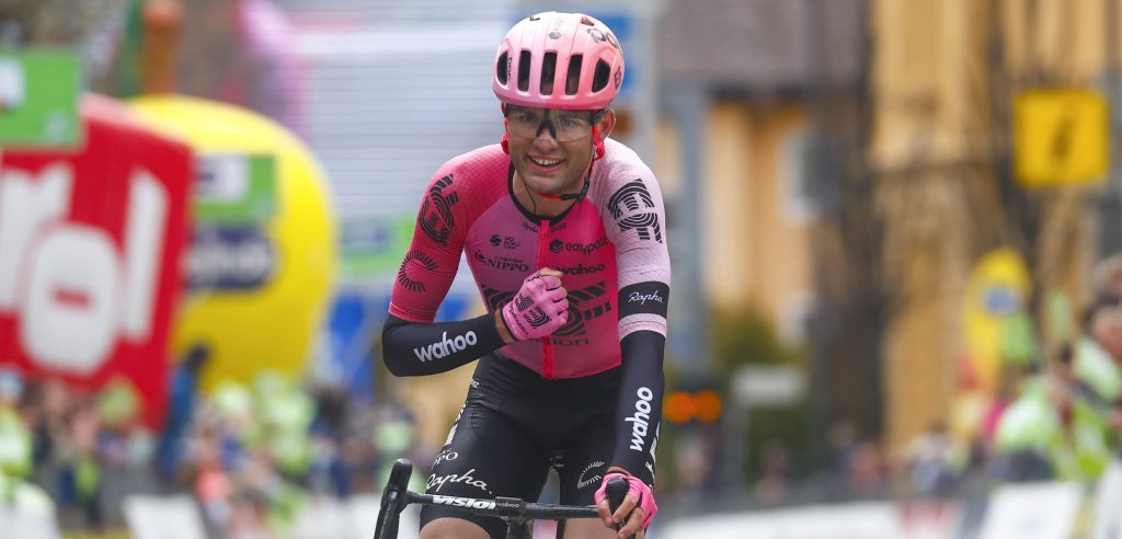 Simon Carr: “Deze week meer in de vlucht dan in het peloton gezeten”