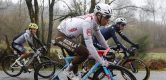Bittere pil voor AG2R Citroën: Zieke Cosnefroy haakt af voor Waalse Pijl