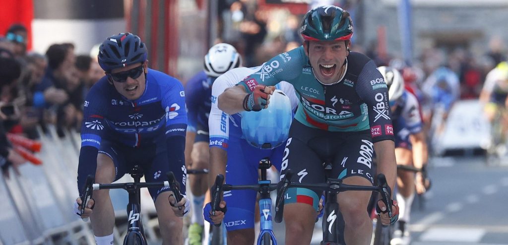 Ide Schelling een van de drie kopmannen BORA-hansgrohe in Amstel Gold Race