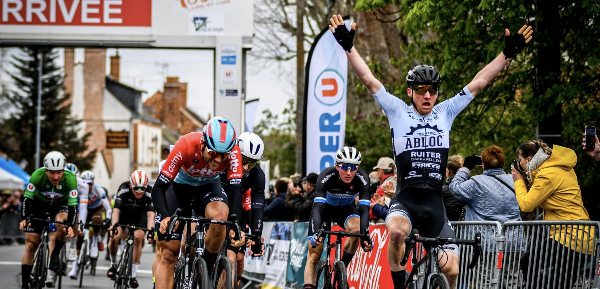 Jesper Rasch bezorgt ABLOC CT ritzege in Tour du Loir et Cher