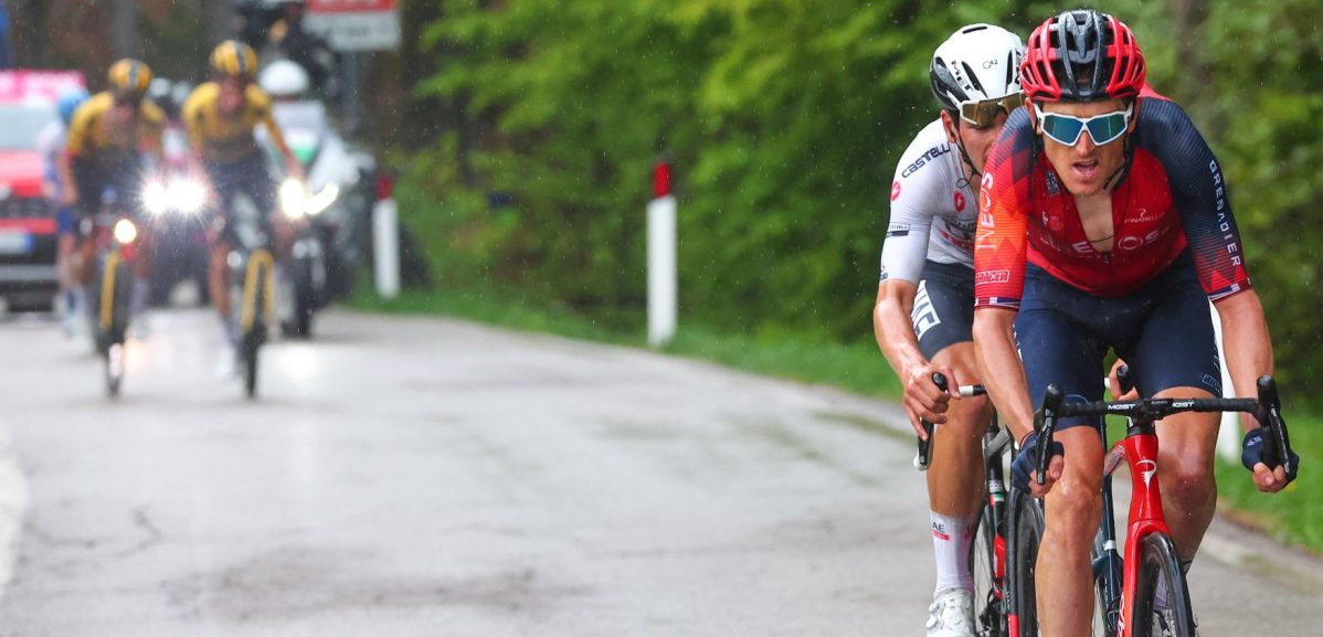 Zien: Primoz Roglic moet lossen bij versnelling van Thomas en Almeida op Monte Bondone