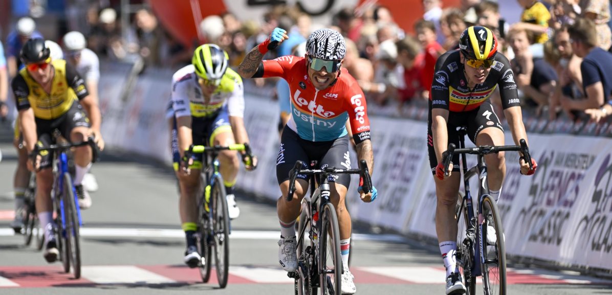 Caleb Ewan klopt Tim Merlier in Van Merksteijn Fences Classic