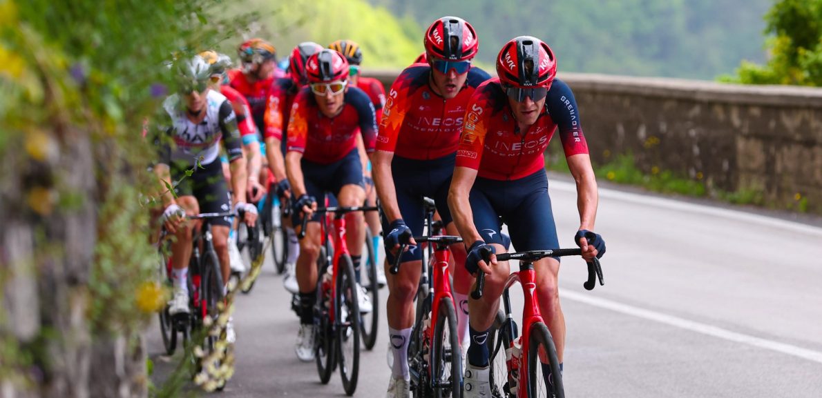 De Plus tankt vertrouwen: “Je ziet Thomas echt groeien in deze Giro”