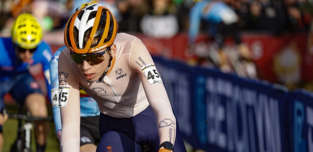 Senna Remijn triomfeert op NK veldrijden voor junioren