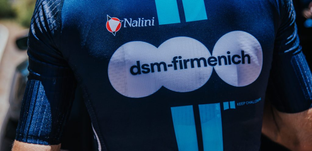 Vier Nederlandse talenten naar opleidingsploeg Team dsm-firmenich
