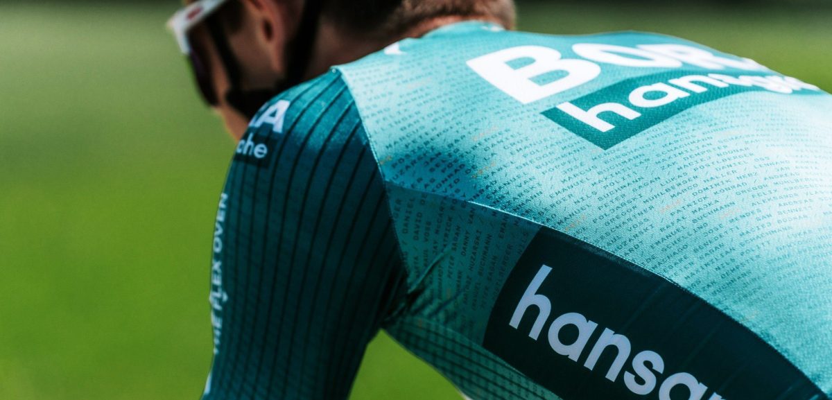 Transfer van talentvolle Thibaut Van Damme naar BORA-hansgrohe verklapt op gala