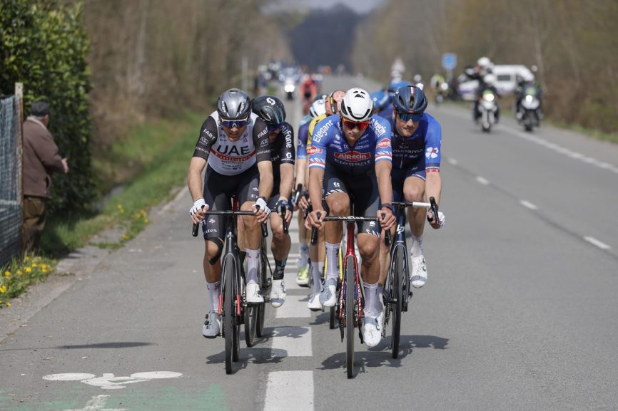 Sjoerd Bax: “Als Van der Poel een Van der Poel-dag heeft, kan hij op het NK doen wat hij wil”