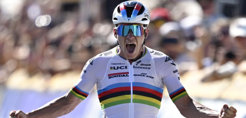 Evenepoel aast op derde zege in Clásica San Sebastián: “Ik kan niet wachten”