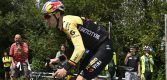 Tour 2023: Wout van Aert graait KOM mee tijdens verkenning van slotbeklimming rit een