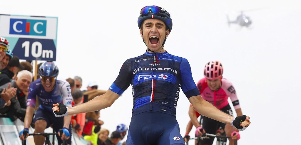 Piepjonge Lenny Martinez voorlopig derde in Vuelta: “Het voelt echt vreemd”