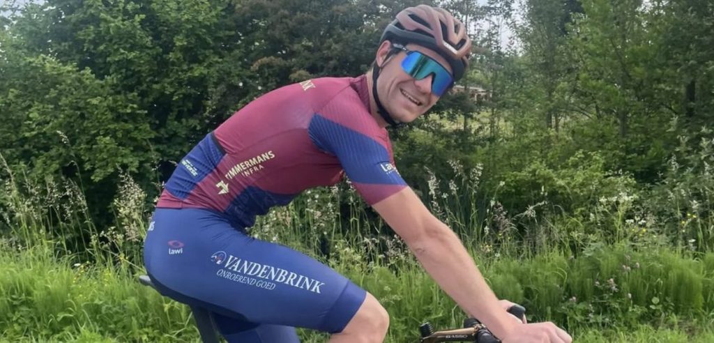 Universe CT presenteert Belgische coureur Niels Verdijck