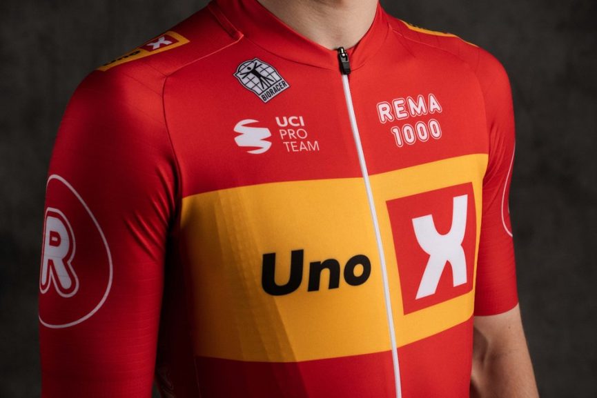 Uno-X wil stempel op de Tour drukken: “Niet moeilijker dan bij een WorldTeam”