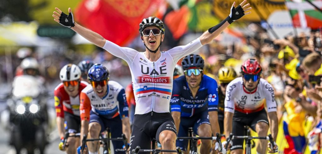 Dubbel feest voor Tadej Pogacar na openingsrit Tour: “Wilde het wel eens proberen”