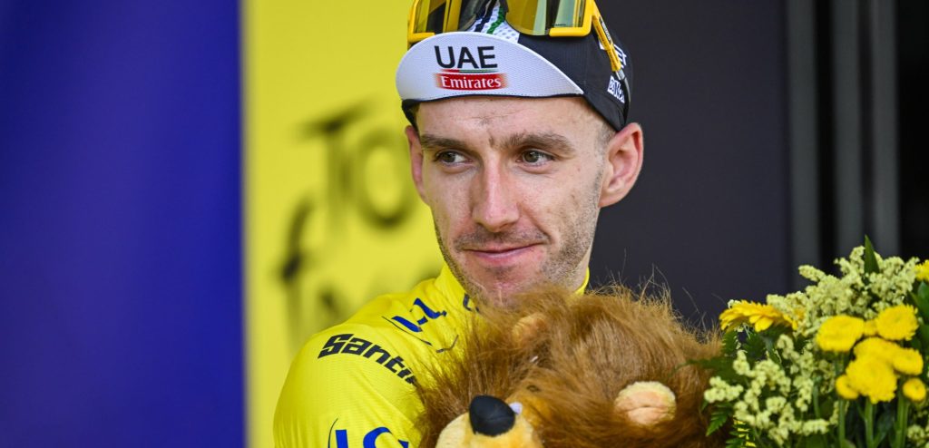 Geletruidrager Yates wilde lead-out doen voor Pogacar: “Bleek lastig met mijn 58 kilo”