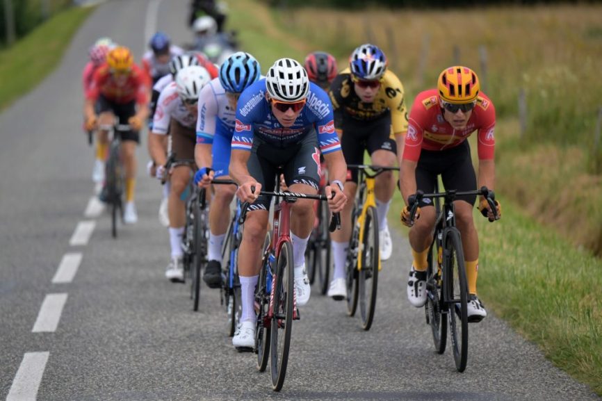 Mathieu van der Poel had een plan voor tweede Pyreneeënrit: “Maar ik zat alleen mee”