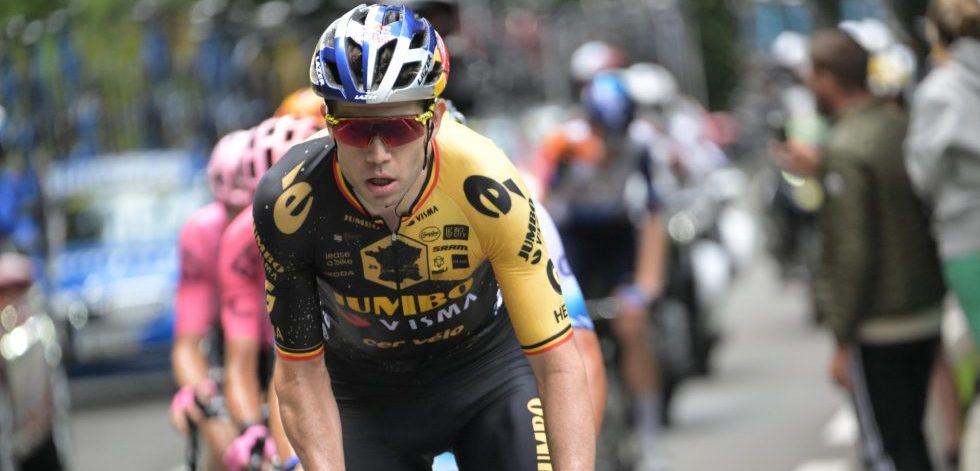 Wout van Aert voor start rit naar Bordeaux: “Sprinten is niet de bedoeling vandaag”