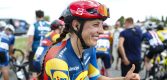 Lucinda Brand wint avondtijdrit en slaat dubbelslag in Baloise Ladies Tour