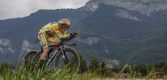 Tour 2023: Buitenaardse Jonas Vingegaard deelt mokerslag uit in tijdrit naar Combloux