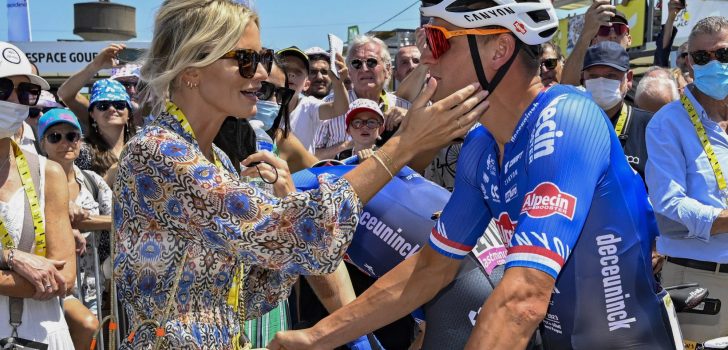 Vriendin Roxanne met emotionele boodschap voor Mathieu van der Poel: “Je bent een legende”