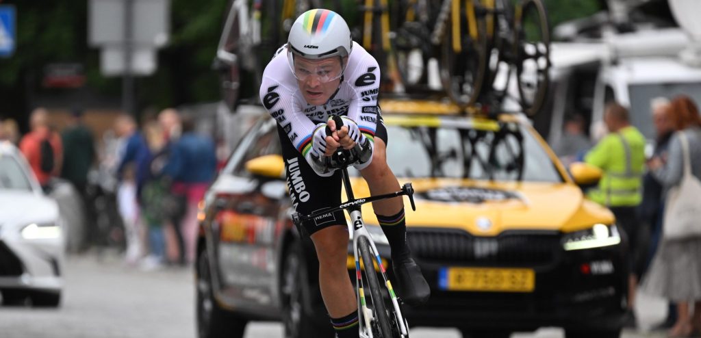 Tobias Foss reed laatste tijdrit in regenboogtrui: “Jammer dat ik er niet in won”
