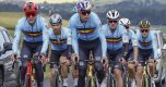 Wout van Aert verrast voor start WK: “Maak een goede kans, maar hoor niet bij de favorieten”