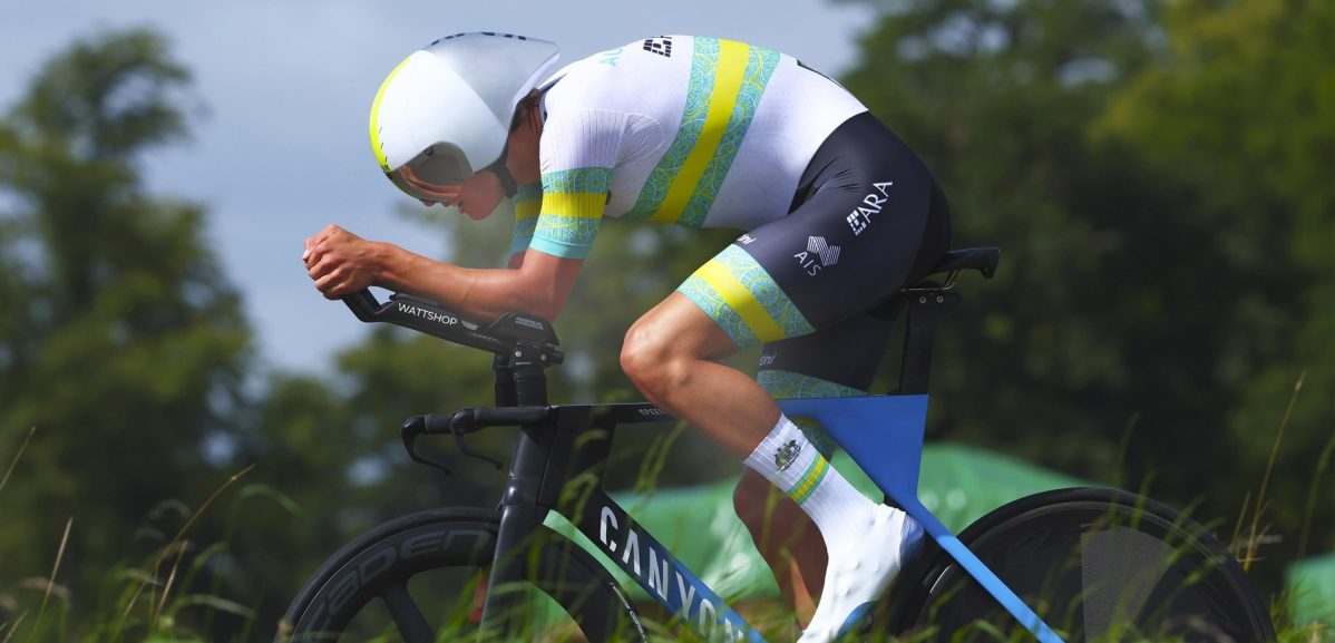 WK 2023: Oscar Chamberlain verslaat zoon Bradley Wiggins op tijdrit bij junioren