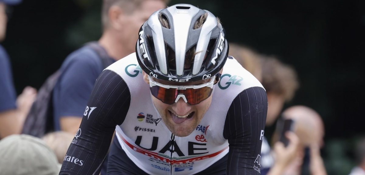 Tim Wellens nieuwe leider in Renewi Tour ondanks leegloper: “Had de benen om te winnen”