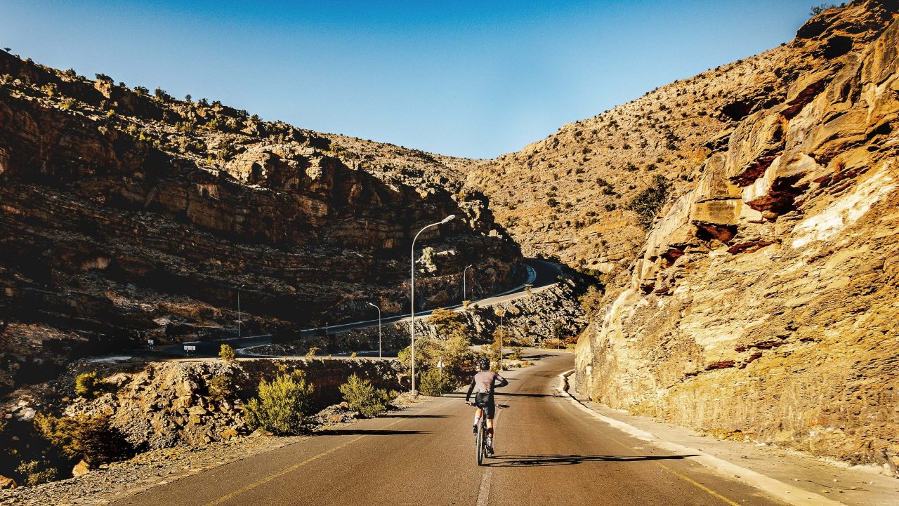 Fietsen in Oman: een wereldse reis door een unieke cultuur