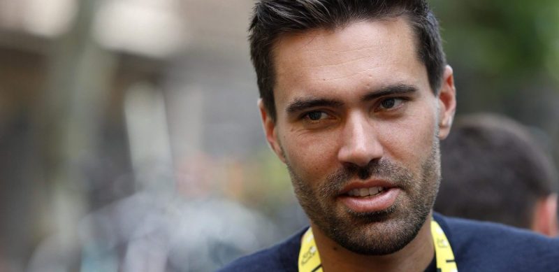 Niet zomaar een hardlooptraining: Tom Dumoulin leert ‘van de beste’ op atletiekbaan