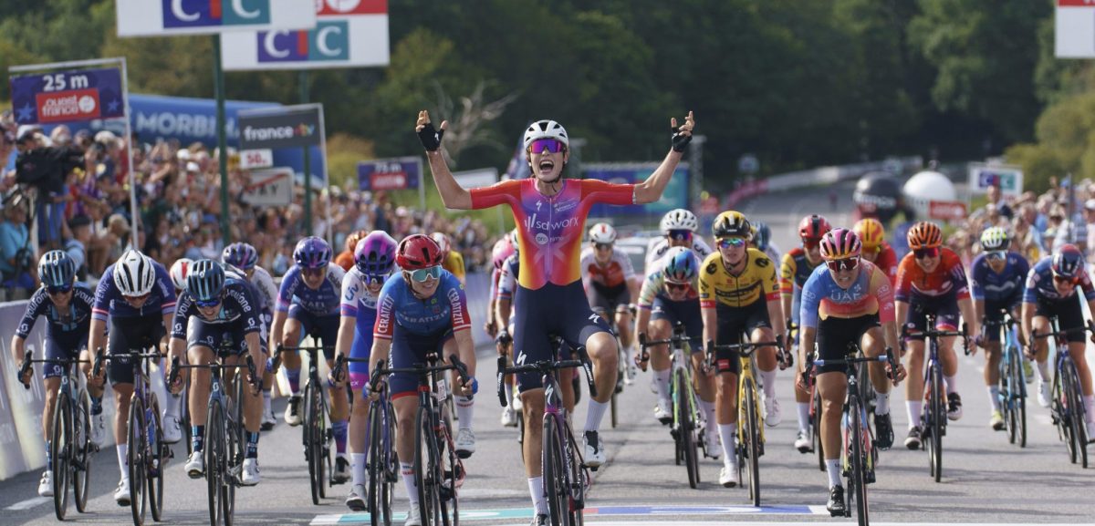 Mischa Bredewold bedwingt de Bretonse heuvels en wint Classic Lorient Agglomération