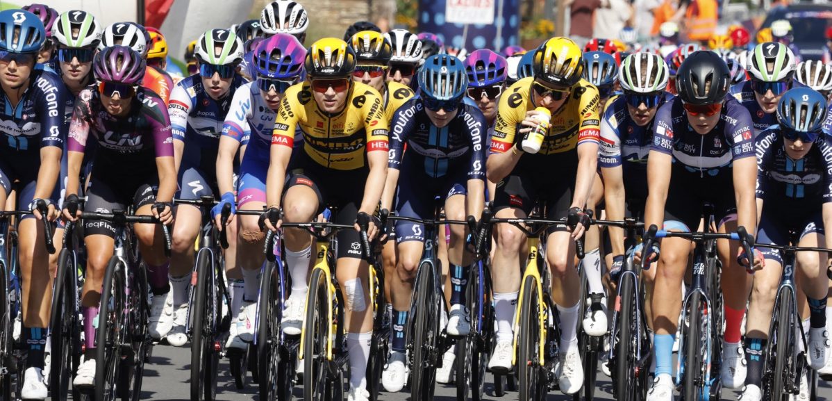 Simac Ladies Tour: Mecanicien van neutrale auto ’s nachts overleden