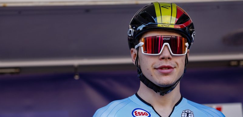 Arnaud De Lie na indrukwekkende lead-out voor Wout van Aert: “Misschien had ik de benen om te winnen”