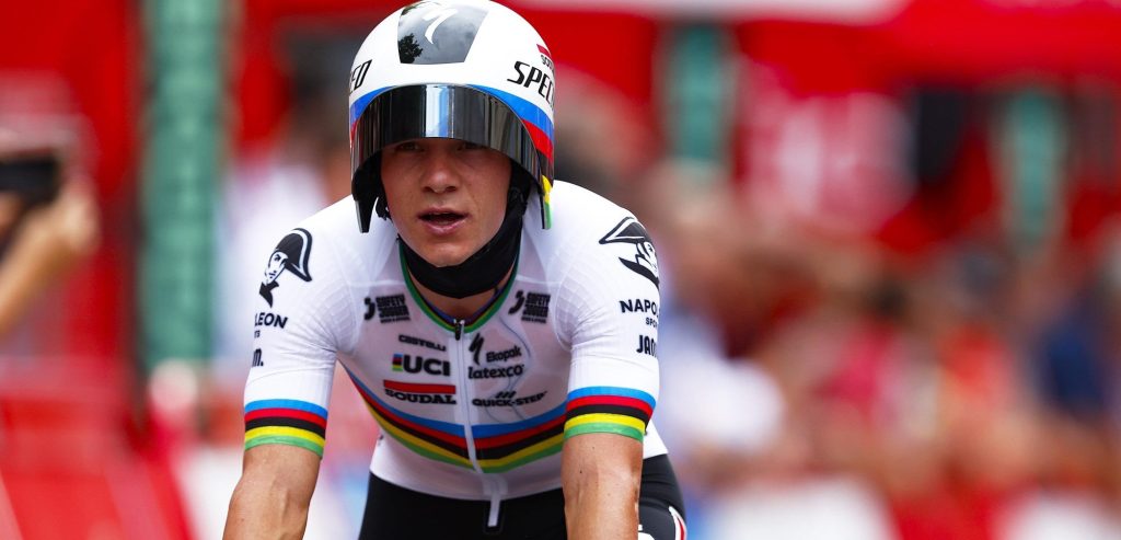 Ploegleider Lodewyck tevreden over prestatie Evenepoel: “Ganna reed gewoon een supertijdrit”