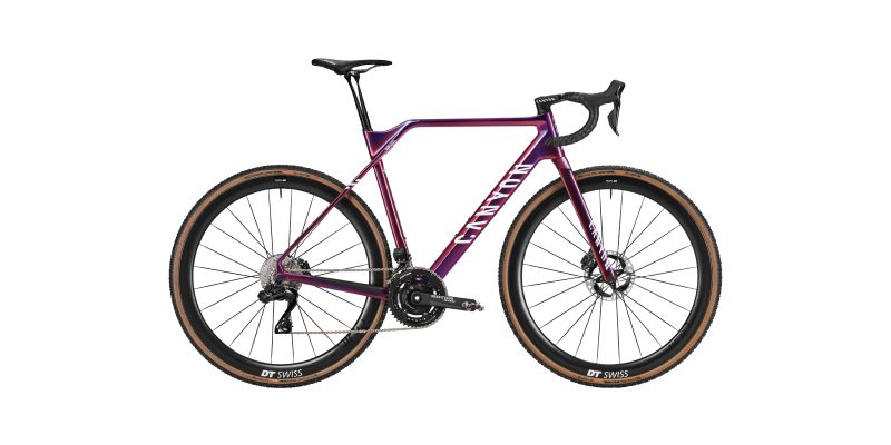 Nieuwe crossfiets voor Mathieu van der Poel en Puck Pieterse: Canyon lanceert Inflite CFR
