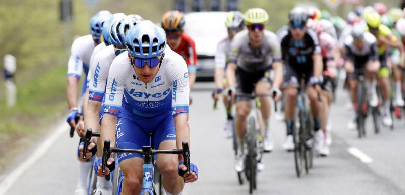 Pöstlberger soleert naar zege in Hong Kong Challenge, afscheidnemende Stybar derde