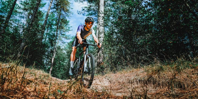 Alleen voor RIDE-abonnees: Win kaarten voor de Gravelty Scott ride bij Team dsm-firmenich