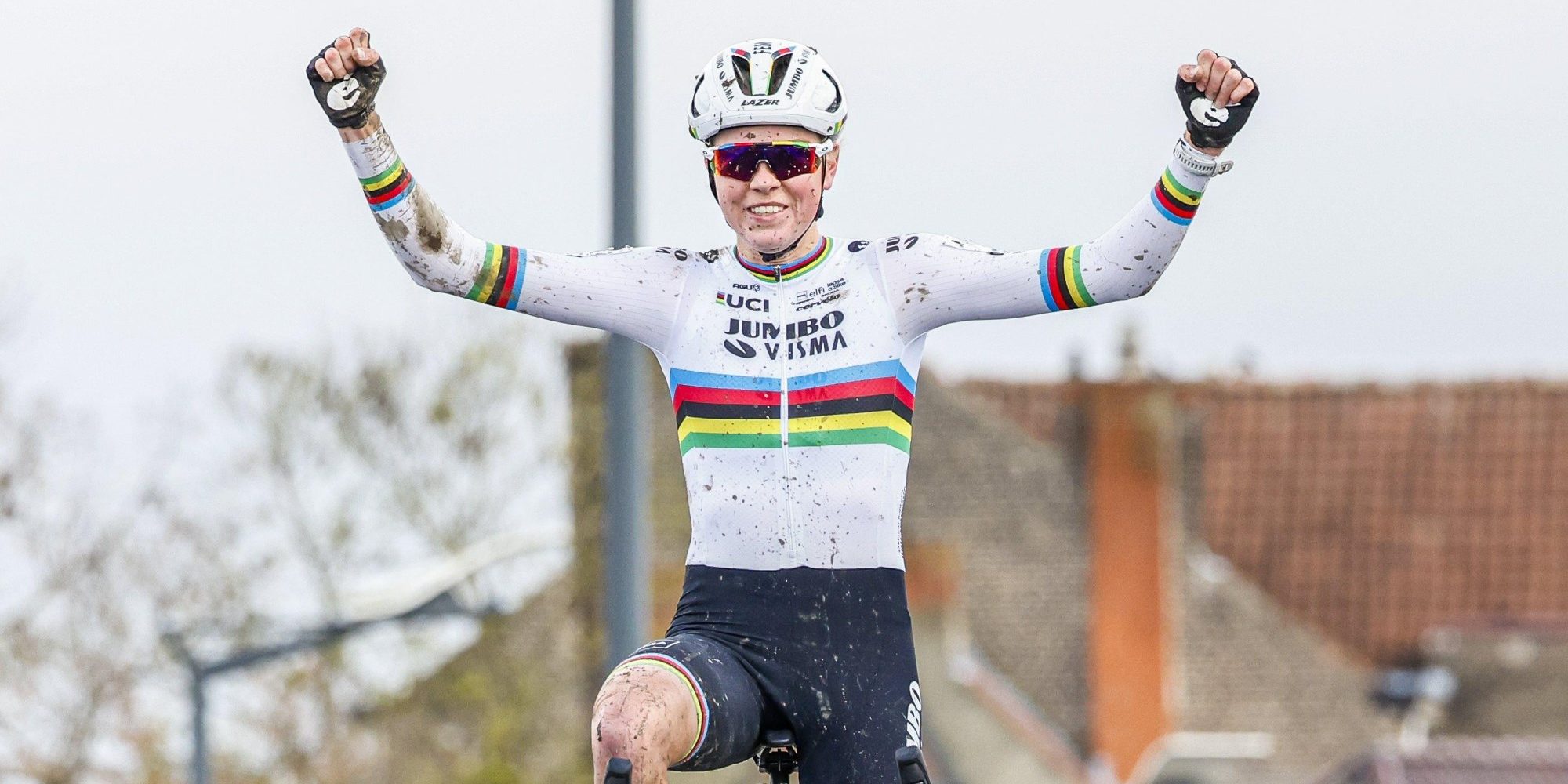 Fem van Empel niet de enige veldrijdster met al acht zeges