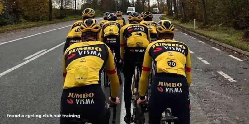 Wout van Aert en voorjaarskern Jumbo-Visma verkennen Vlaamse klassiekers