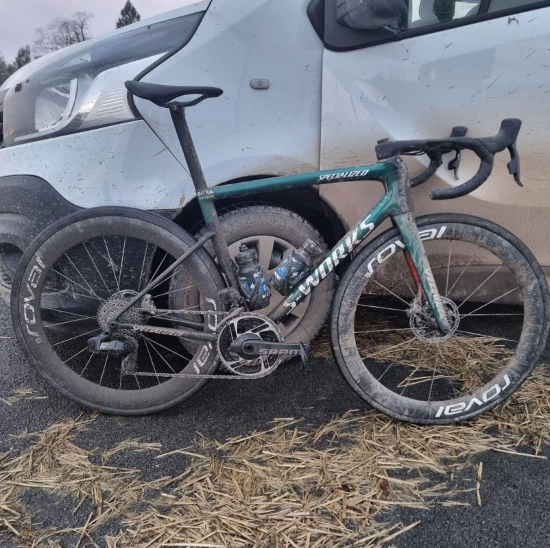 Schakelt BORA-hansgrohe over op SRAM? Gelekte foto wijst op afscheid van Shimano