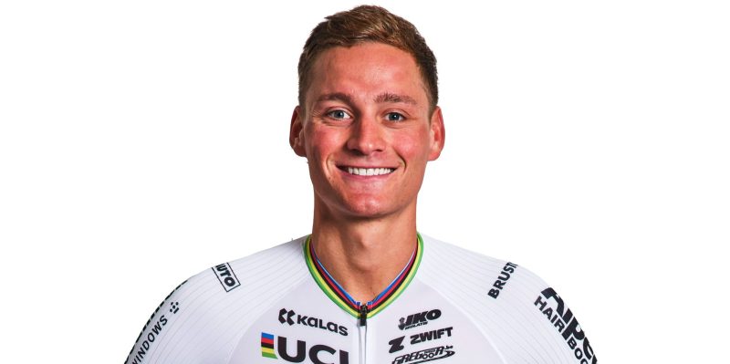 Mathieu van der Poel toont in flitsend filmpje voor het eerst zijn nieuwe regenboogtrui