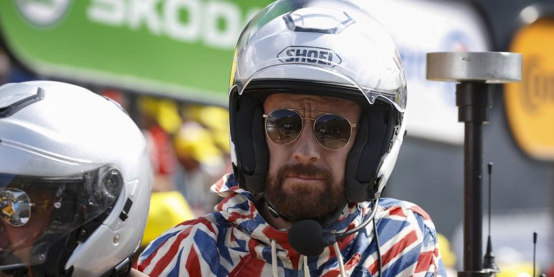 Bradley Wiggins kampte met het ‘oplichterssyndroom’: “Heb mijn trofeeën kapotgeslagen”