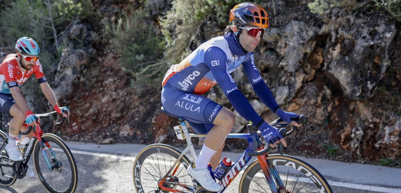Michael Matthews sprint naar zege in Gran Premio Castellón