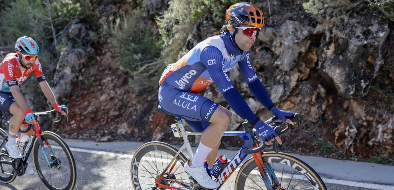 Michael Matthews sprint naar zege in Gran Premio Castellón