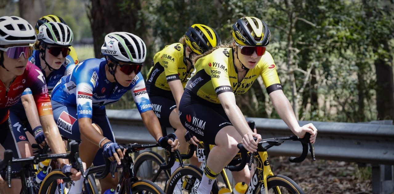 Nienke Veenhoven bezorgt Visma | Lease a Bike zege in Women’s Down Under Classic