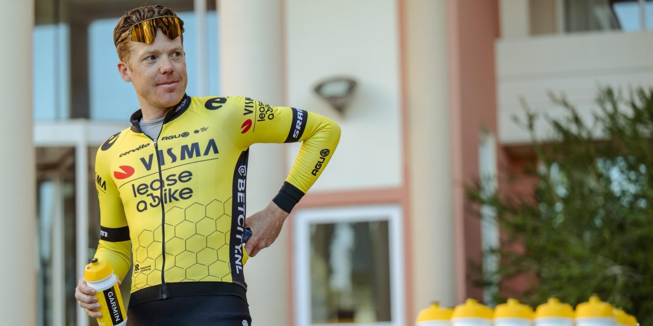 Heldenrol voor Steven Kruijswijk bij zware valpartij Ronde van het Baskenland