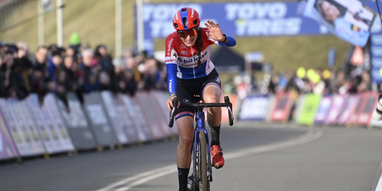 Lucinda Brand heerst van start tot finish in Middelkerke, Alvarado eindwinnares Superprestige