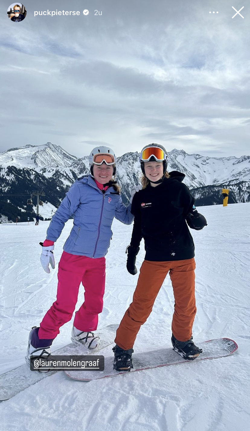 Puck Pieterse En Lauren Molengraaf Samen Aan Het Snowboarden WielerFlits