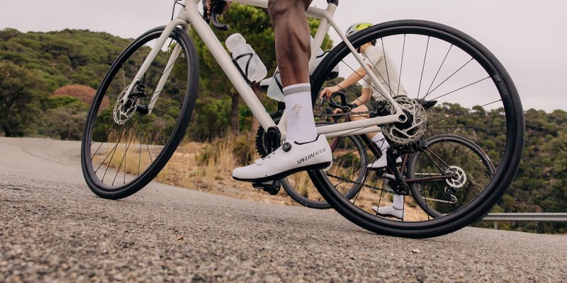 Specialized lanceert goedkopere versies van Torch wielerschoenen